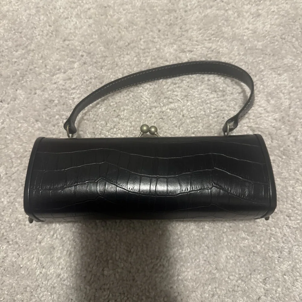 Vintage Leather Handbag / Clutch / Purse Black Alligator Skin Pattern